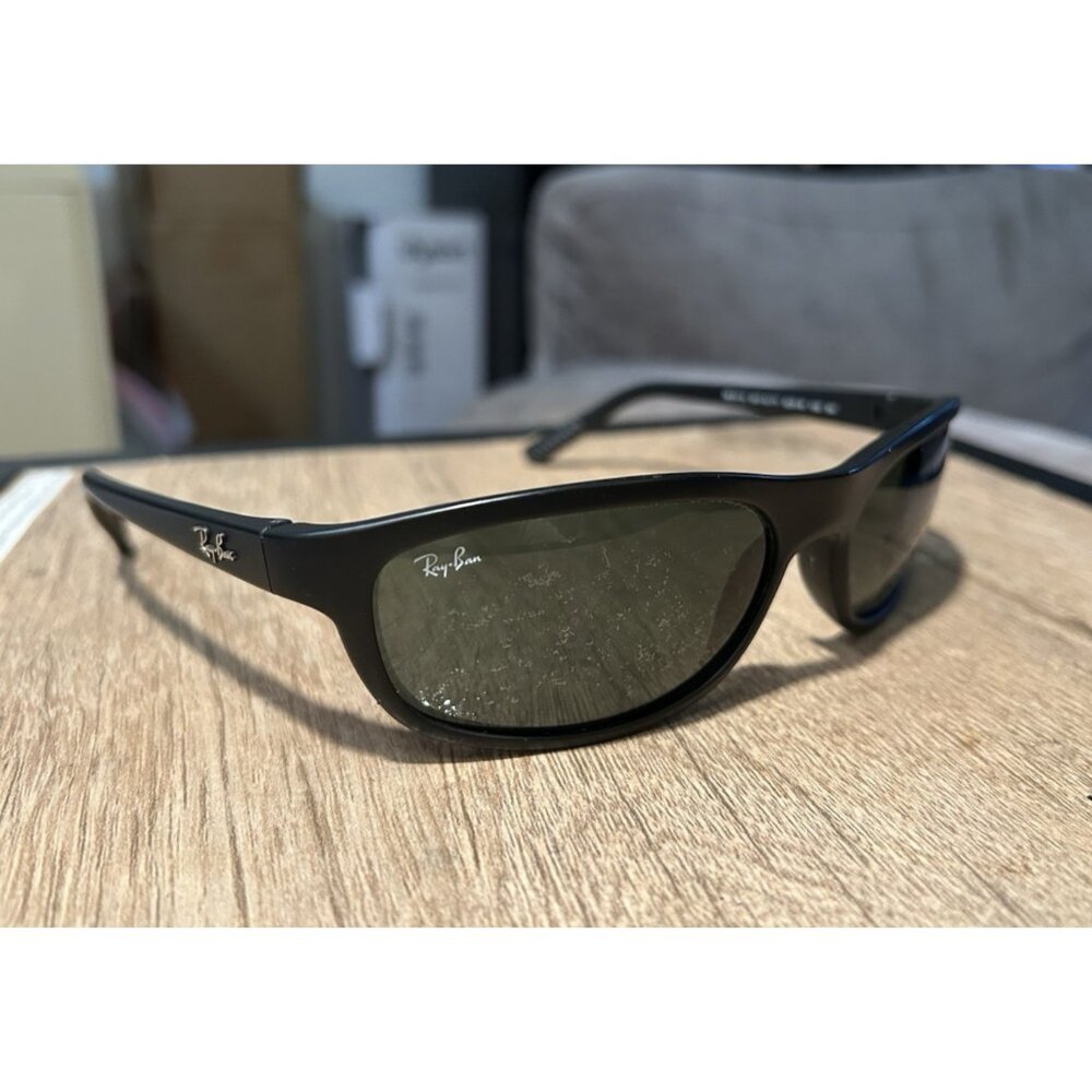 RAY-BAN RB4114 601-S/71 62 18 130 3N MATTE BLACK SUNGLASSES w/ Scratched Lenses